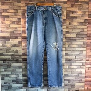Wrangler Blue Relaxed Fit Jeans with Distressed Details Mens 38x32